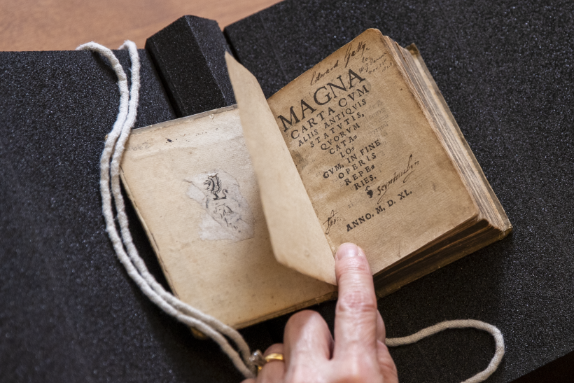 close up of 1540 copy of magna carta title page